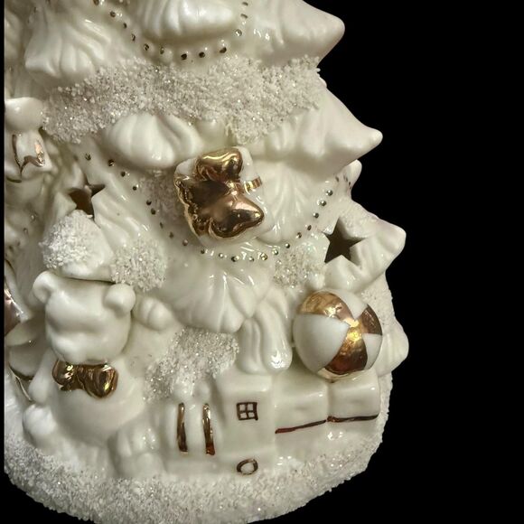 Vintage Y2K White Gold Ceramic Light Up Christmas Tree Star Cutouts Home Decor - Picture 5 of 9